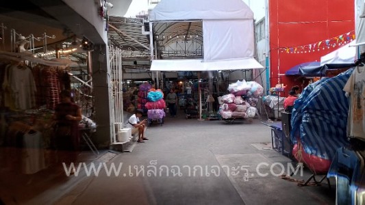 ส่งลูกค้า ประตูน้ำ ราชปรารภ อาคาร ใบหยก 3 ส่งลูกค้า ประตูน้ำ ราชปรารภ อาคาร ใบหยก 3